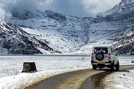 jeep safari vacation, jeep safari trip, jeep tour, himalaya jeep tour