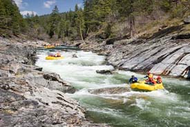 river rafting adventure tours, river rafting india, white water river rafting, india rafting tours