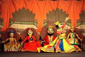 Book Cultural holiday package to India