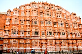 palace on wheel train tour