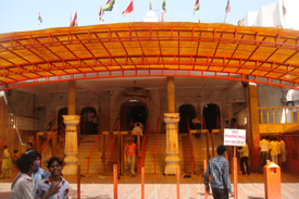 cave temples in india, temple in delhi